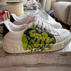 Authentic VERSACE Graffiti Emoji Logo Sneakers Size 36 (Size 4 US)